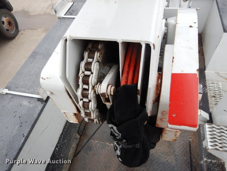 image for item DM2964 2015 Ford F550  bucket truck