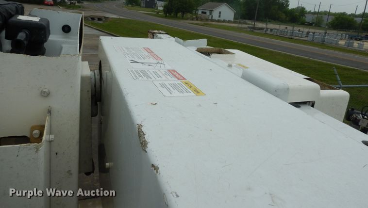 image for item DM2964 2015 Ford F550  bucket truck