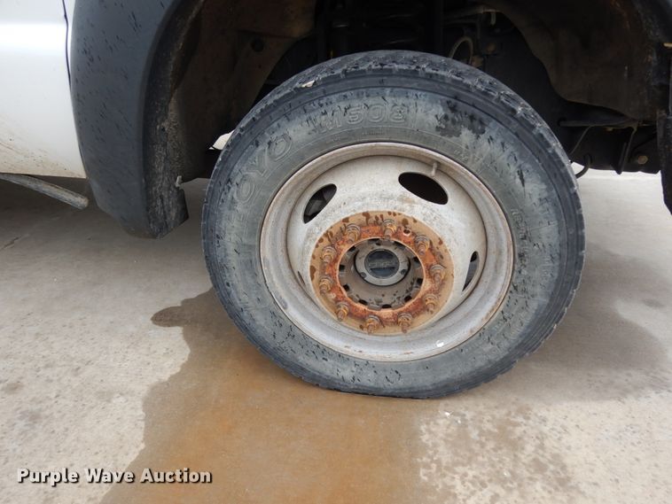 image for item DM2964 2015 Ford F550  bucket truck