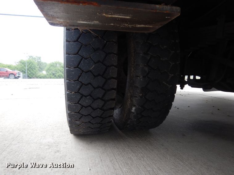 image for item DM2964 2015 Ford F550  bucket truck