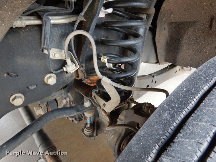 image for item DM2964 2015 Ford F550  bucket truck