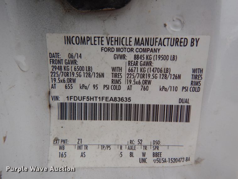 image for item DM2964 2015 Ford F550  bucket truck