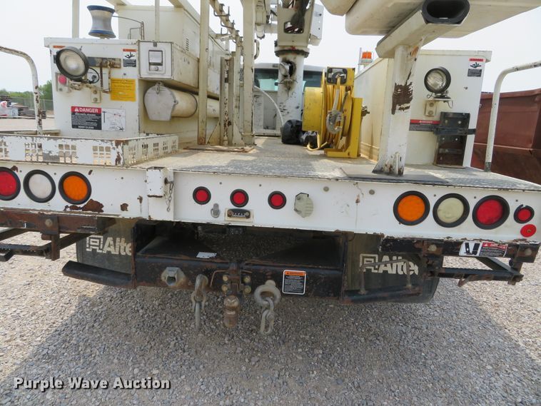 image for item DN5826 2011 Ford F550  bucket truck