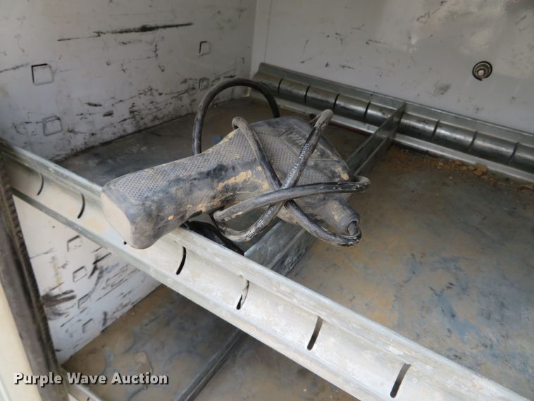 image for item DN5826 2011 Ford F550  bucket truck