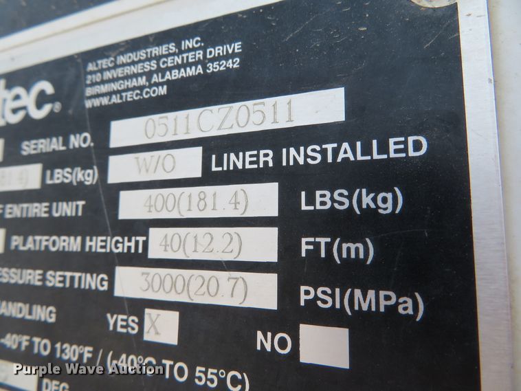 image for item DN5826 2011 Ford F550  bucket truck