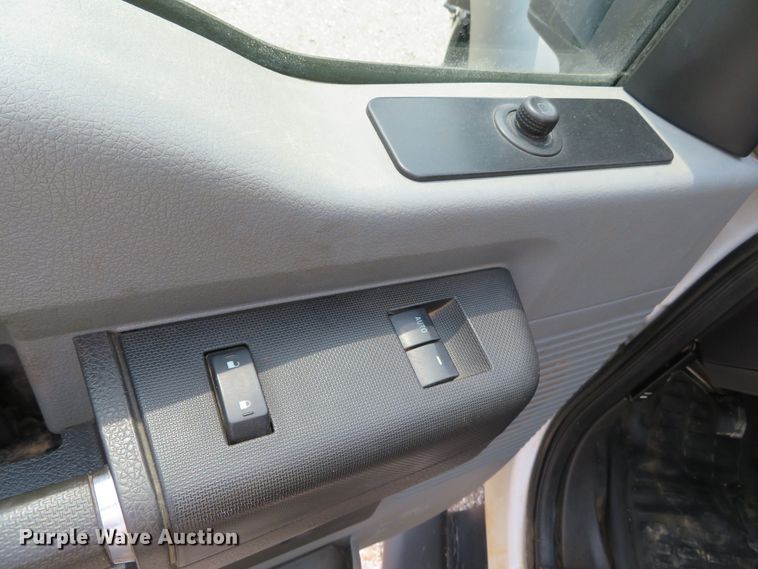 image for item DN5826 2011 Ford F550  bucket truck