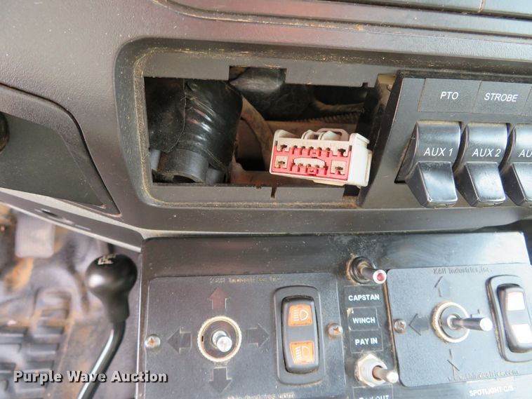 image for item DN5826 2011 Ford F550  bucket truck