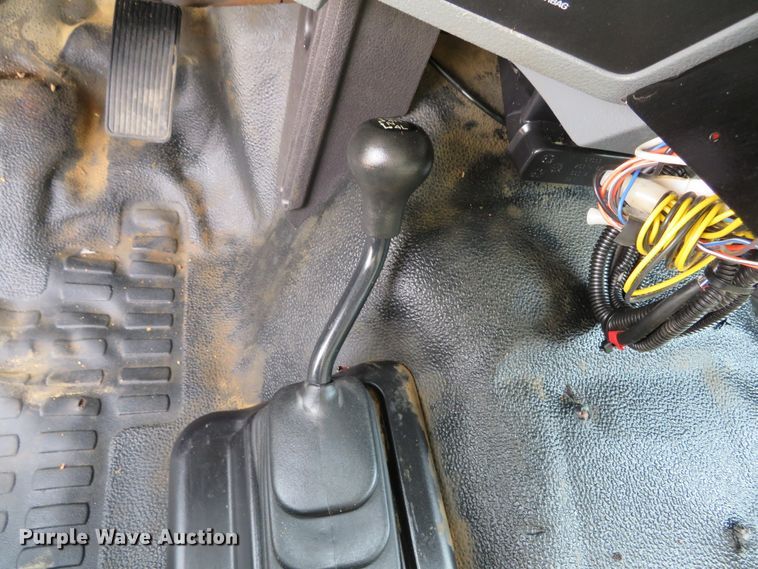 image for item DN5826 2011 Ford F550  bucket truck