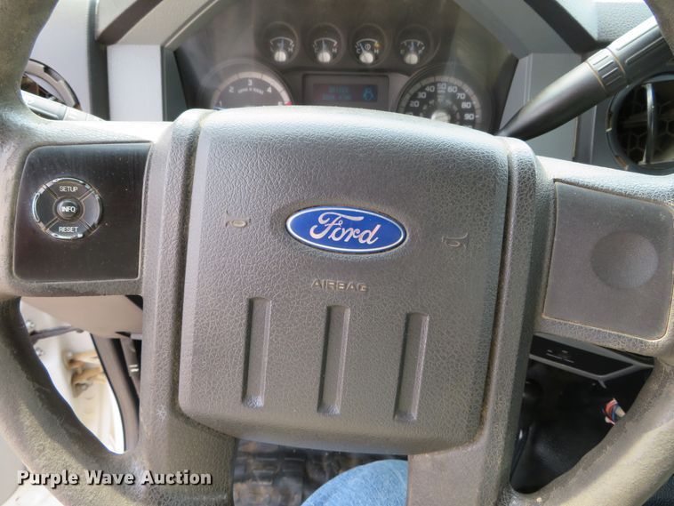 image for item DN5826 2011 Ford F550  bucket truck