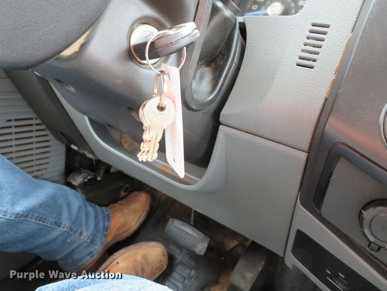 image for item DN5826 2011 Ford F550  bucket truck