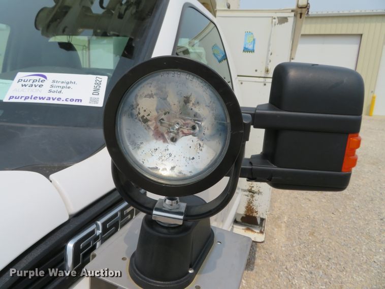 image for item DN5827 2013 Ford F550  bucket truck