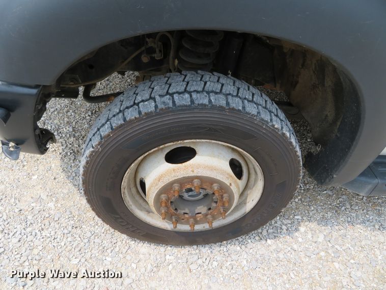 image for item DN5827 2013 Ford F550  bucket truck