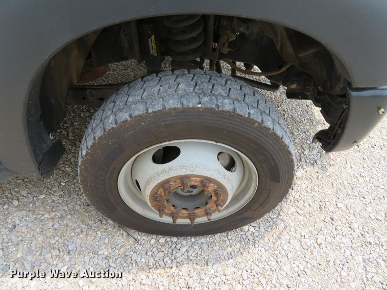 image for item DN5827 2013 Ford F550  bucket truck