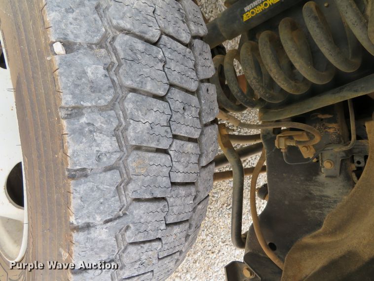 image for item DN5827 2013 Ford F550  bucket truck