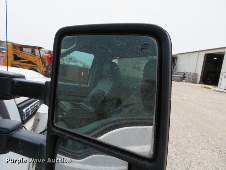 image for item DN5827 2013 Ford F550  bucket truck