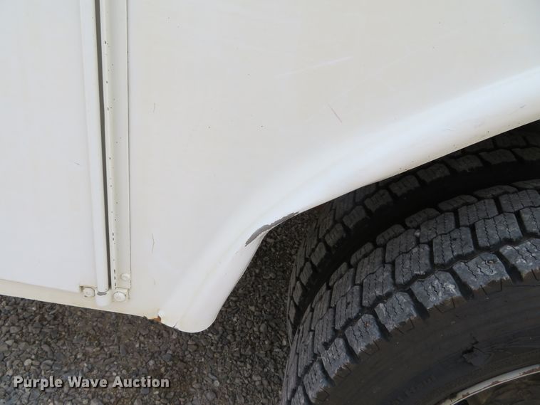 image for item DN5827 2013 Ford F550  bucket truck