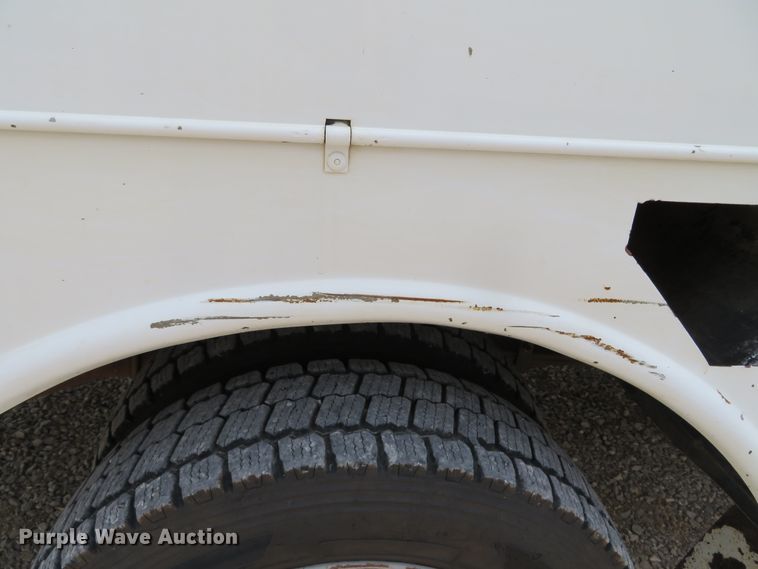 image for item DN5827 2013 Ford F550  bucket truck