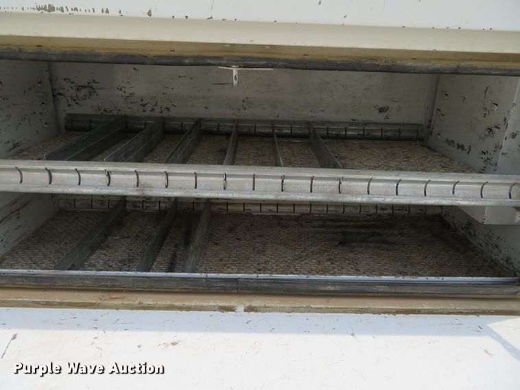 image for item DN5827 2013 Ford F550  bucket truck