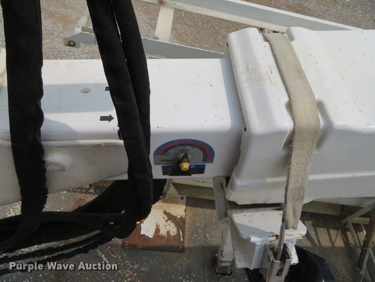 image for item DN5827 2013 Ford F550  bucket truck