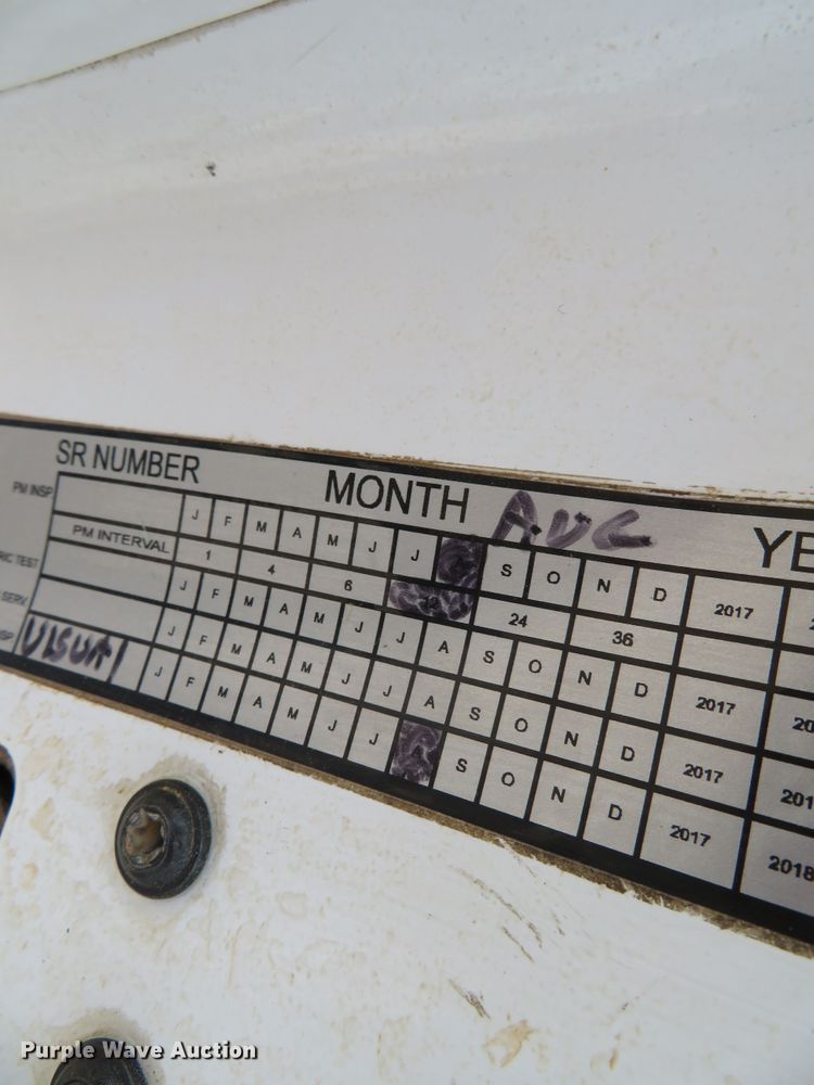 image for item DN5827 2013 Ford F550  bucket truck