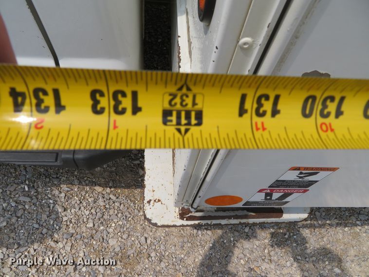 image for item DN5827 2013 Ford F550  bucket truck