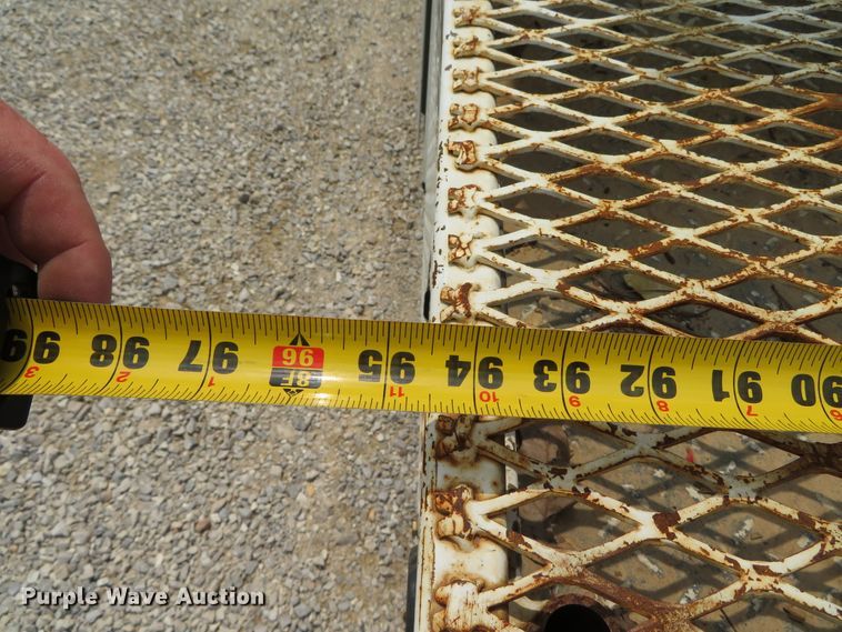 image for item DN5827 2013 Ford F550  bucket truck