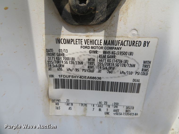 image for item DN5827 2013 Ford F550  bucket truck