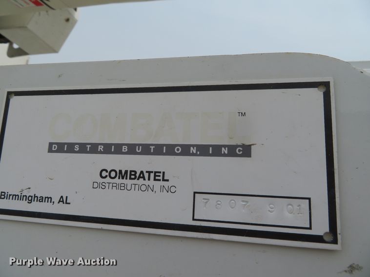 image for item DN5828 2002 Freightliner FL80  bucket truck