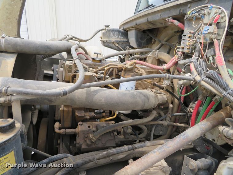 image for item DN5828 2002 Freightliner FL80  bucket truck