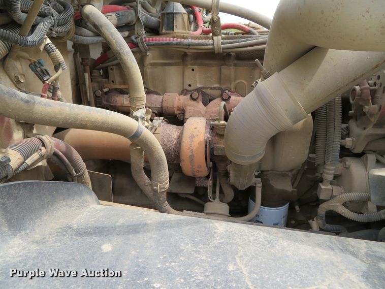 image for item DN5828 2002 Freightliner FL80  bucket truck