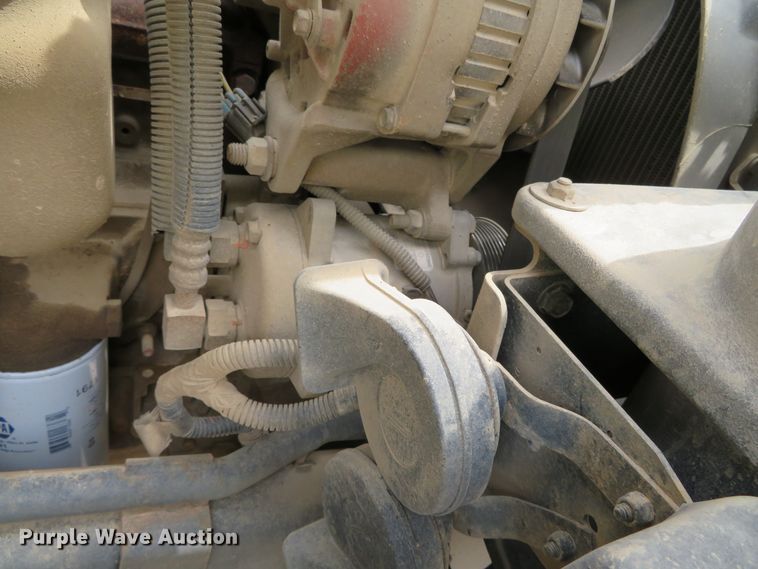 image for item DN5828 2002 Freightliner FL80  bucket truck