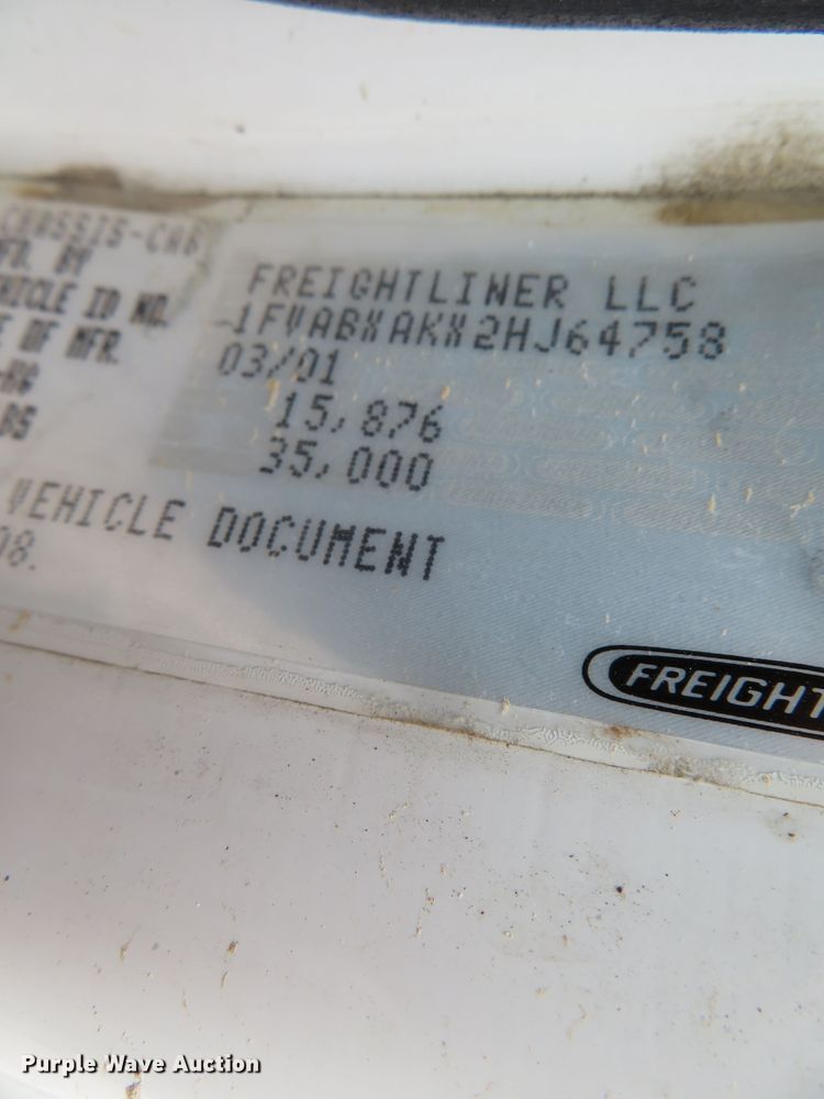 image for item DN5828 2002 Freightliner FL80  bucket truck