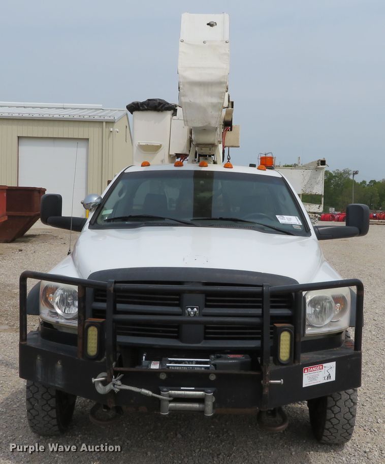 image for item DN5830 2009 Dodge 5500  bucket truck