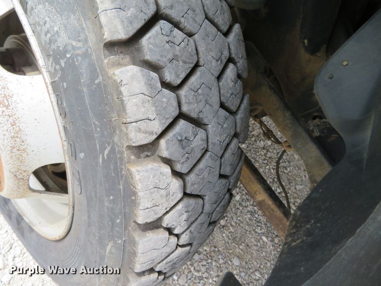 image for item DN5830 2009 Dodge 5500  bucket truck