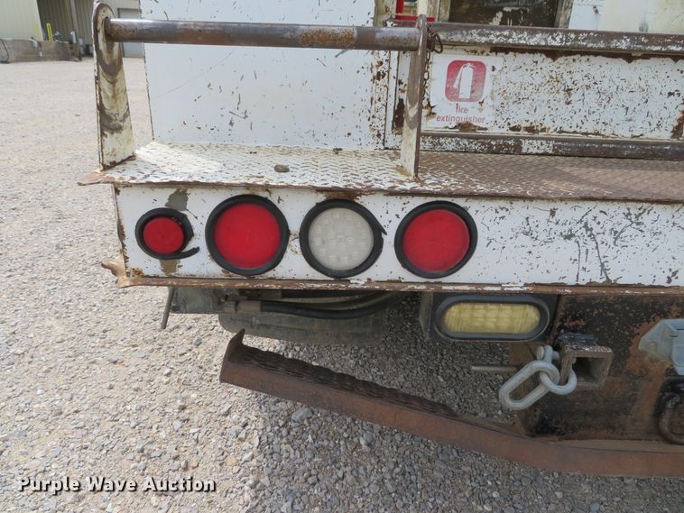 image for item DN5830 2009 Dodge 5500  bucket truck