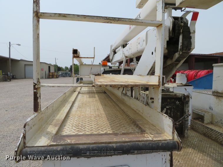 image for item DN5830 2009 Dodge 5500  bucket truck