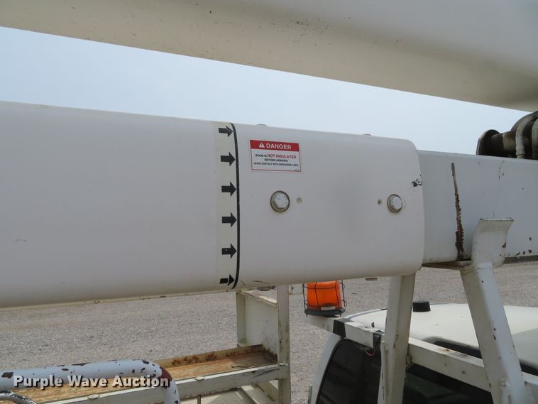 image for item DN5830 2009 Dodge 5500  bucket truck