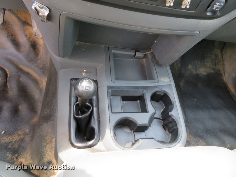 image for item DN5830 2009 Dodge 5500  bucket truck