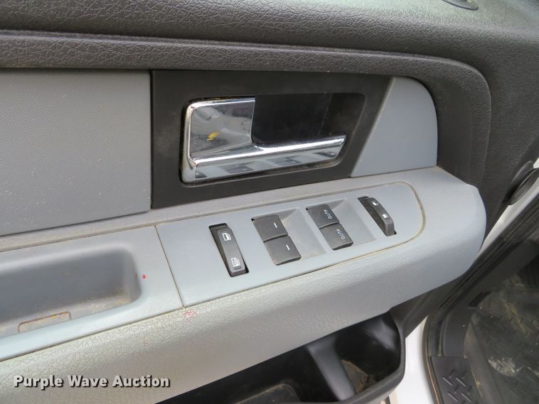 image for item DN5832 2012 Ford F150  SuperCab pickup truck