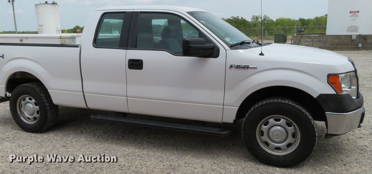 image for item DN5835 2012 Ford F150 XL  SuperCab pickup truck