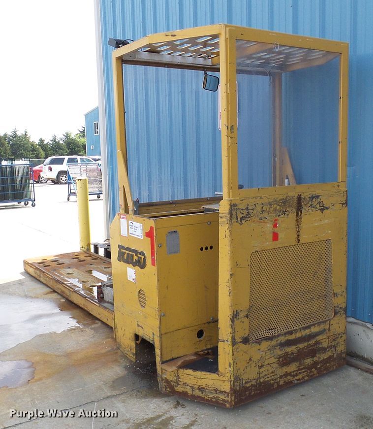 image for item DN6750 2003 Rico PLRDD300  platform truck