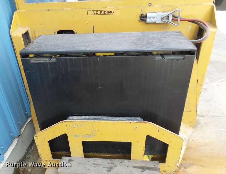 image for item DN6750 2003 Rico PLRDD300  platform truck