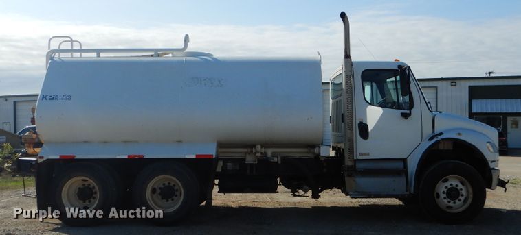 image for item ES9654 2012 Freightliner Business Class M2 106  water truck