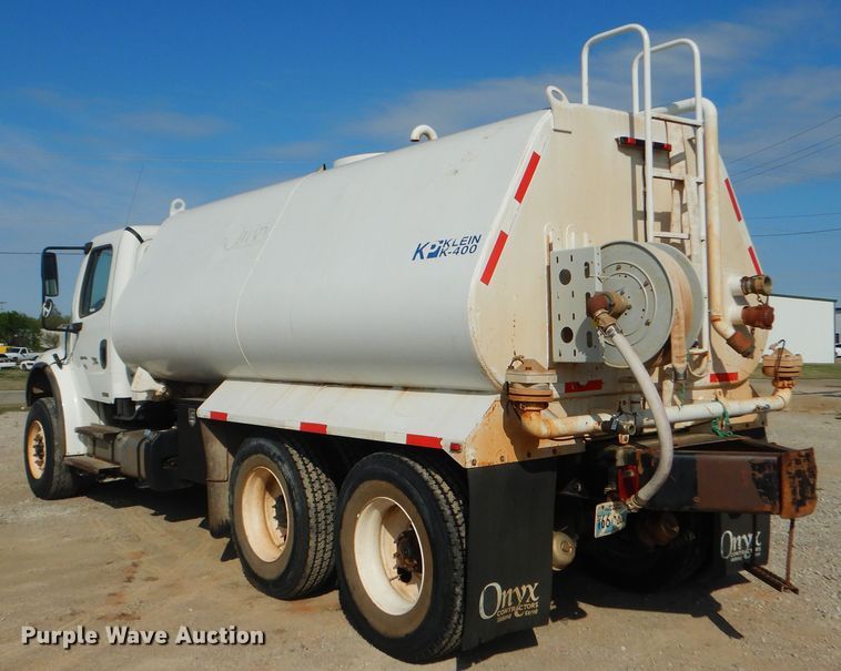 image for item ES9654 2012 Freightliner Business Class M2 106  water truck