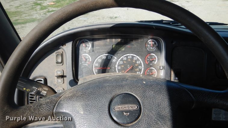 image for item ES9654 2012 Freightliner Business Class M2 106  water truck