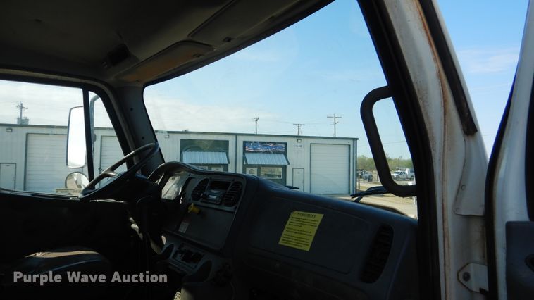 image for item ES9654 2012 Freightliner Business Class M2 106  water truck