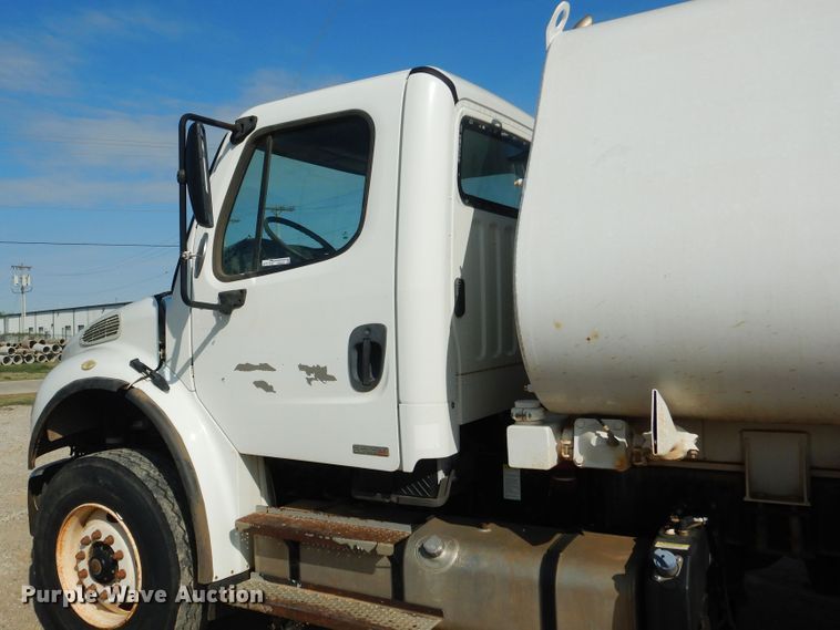 image for item ES9654 2012 Freightliner Business Class M2 106  water truck