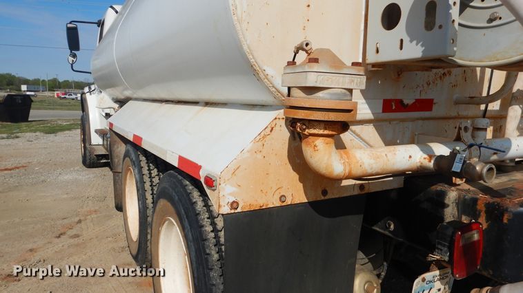 image for item ES9654 2012 Freightliner Business Class M2 106  water truck