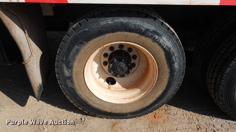 image for item ES9654 2012 Freightliner Business Class M2 106  water truck