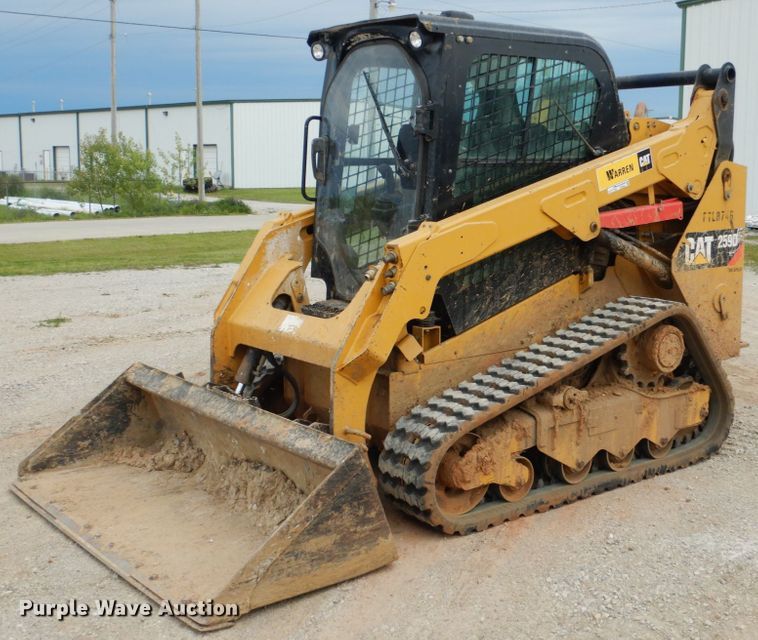 image for item ES9668 2016 Caterpillar 259D  tracked skid steer loader